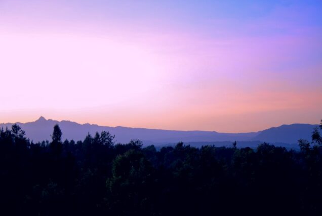 8-Day Mount Kenya & Northern Kenya Safari